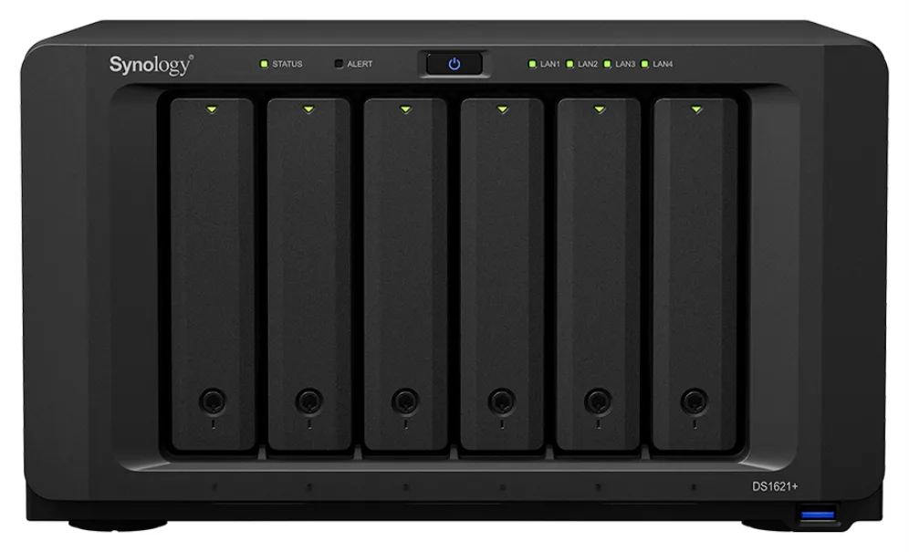 Synology DiskStation DS1621+ servidor de almacenamiento NAS Escritorio Ryzen Embedded V1500B 4 GB DDR4 0 TB DiskStation Manager Negro